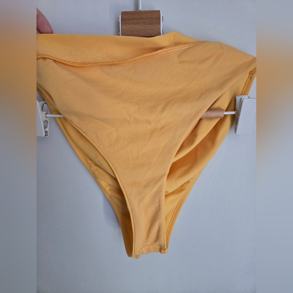 BODY GLOVE Bikini Bottom - Picture 8 of 9